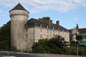 Chateau tours
