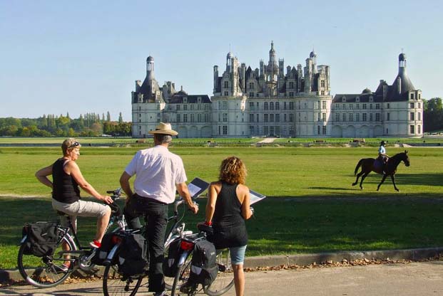 Les chateaux de la loire a velo