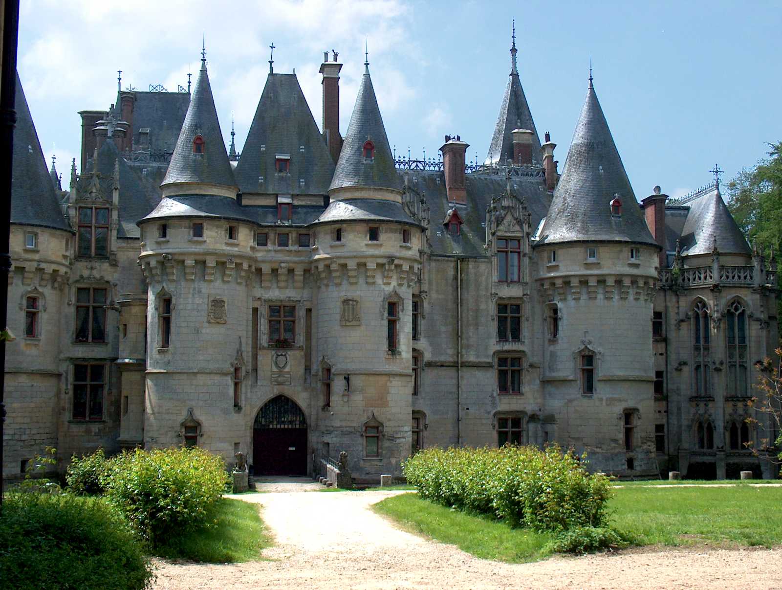Les chateaux de france