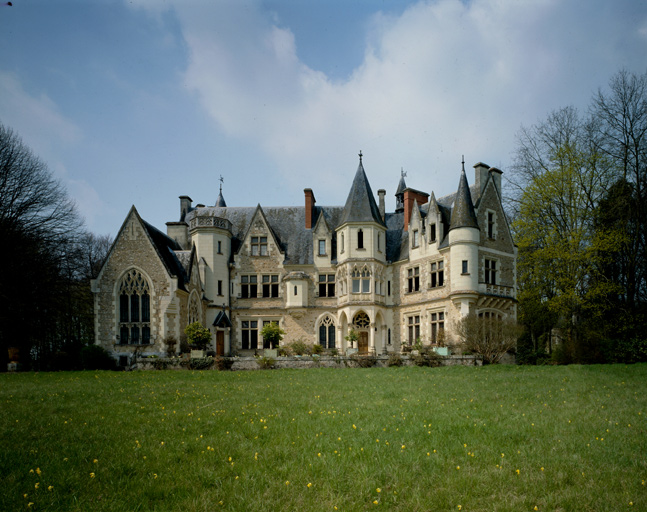 Chateau le manoir