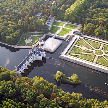 Chateau de la loire montgolfière