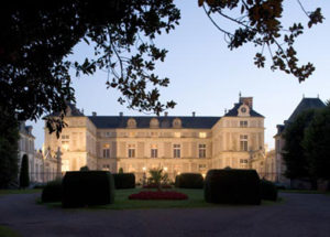 Hotel et chateau