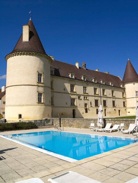 Chateau pres de dijon