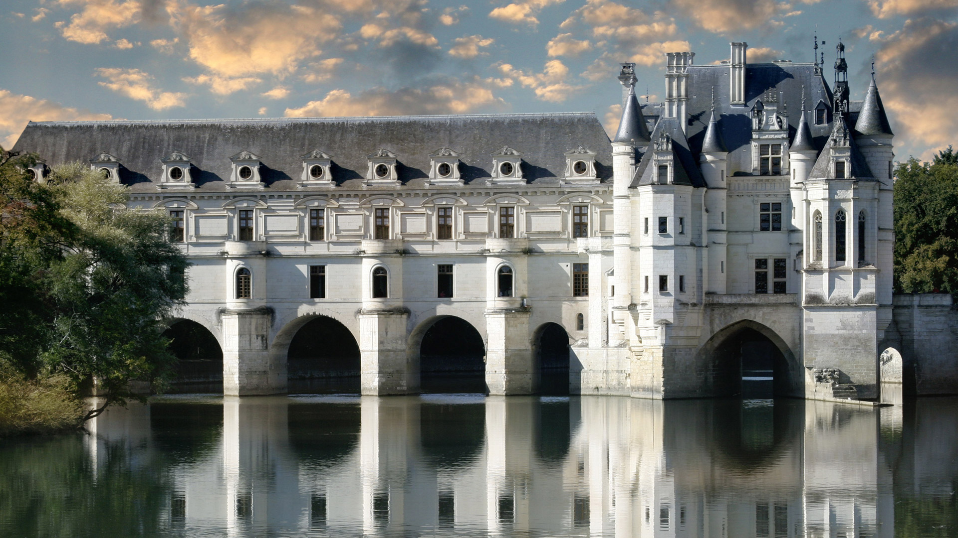 Chateau hotel loire