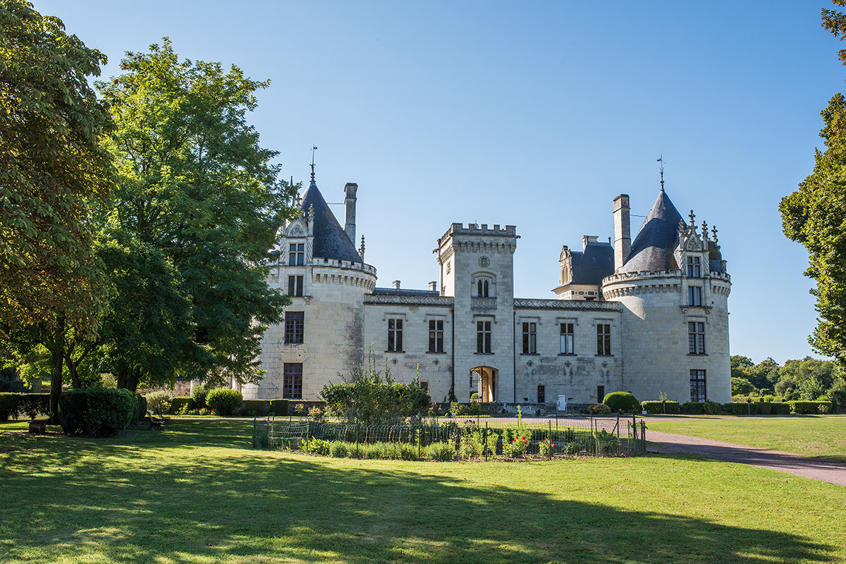 Chateau proche saumur